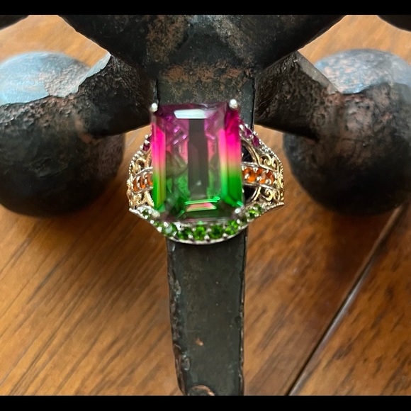 🍉 Emerald Cut Watermelon Quartz Ring 😍 - Picture 5 of 9